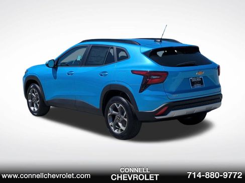 New 2026 Chevrolet Trax LT FWD image 7
