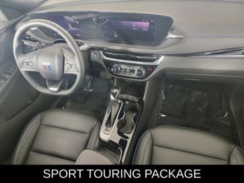 Used 2025 Buick Envista Sport Touring FWD image 31