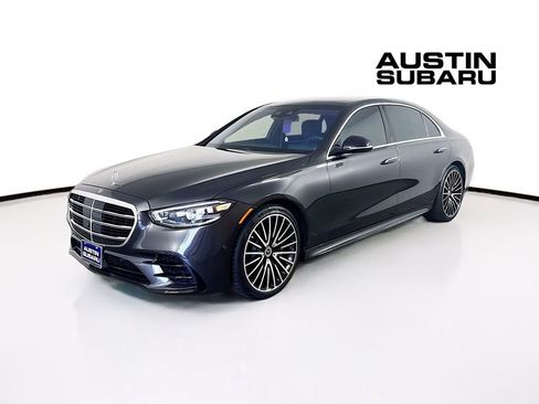 Used 2021 Mercedes-Benz S 580 4MATIC Sedan image 3