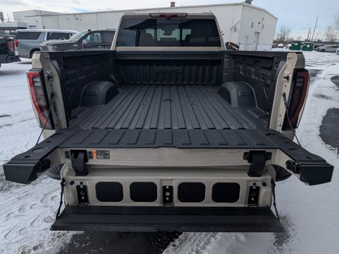 New 2026 GMC Sierra 2500 AT4 w/ AT4 Premium Plus Package image 5