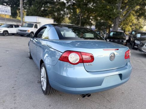 Used 2010 Volkswagen Eos Komfort FWD image 7