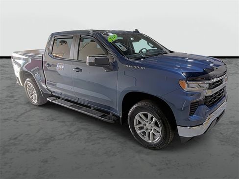 Used 2024 Chevrolet Silverado 1500 LT image 5