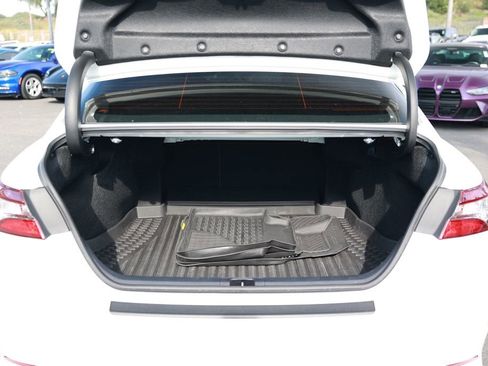 Used 2024 Toyota Camry SE image 35