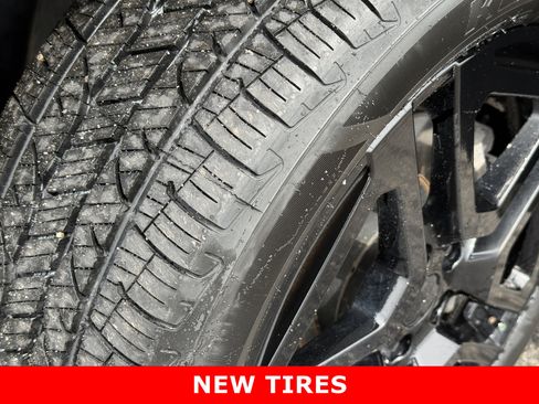Used 2025 Kia Telluride SX X-Line AWD/4WD image 10