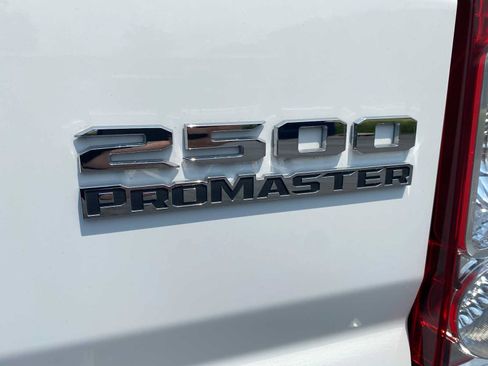 Used 2023 RAM ProMaster 2500 FWD image 21
