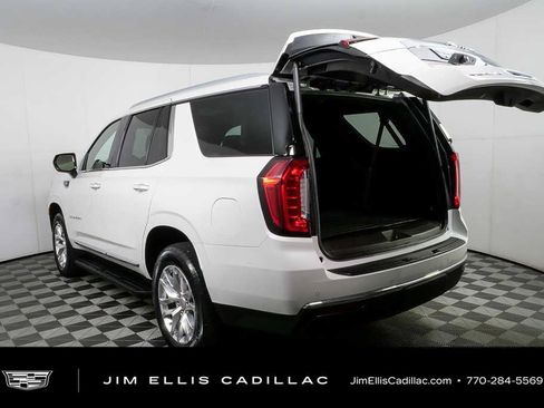 Used 2023 GMC Yukon SLT RWD image 32