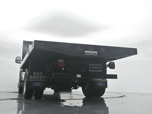 New 2025 Ford F450 XL w/ XL Chrome Package image 44