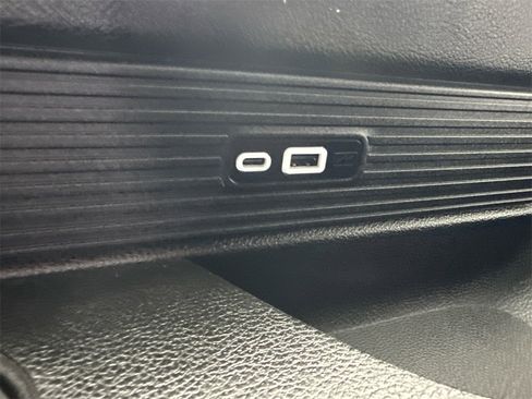 Used 2022 Jeep Wagoneer Series II w/ Premium Group I image 39