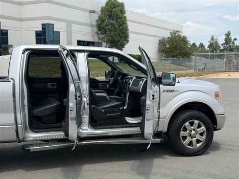 Used 2014 Ford F150 Lariat w/ Equipment Group 502A Luxury AWD/4WD image 21