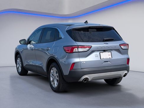 Used 2022 Ford Escape SE FWD image 7