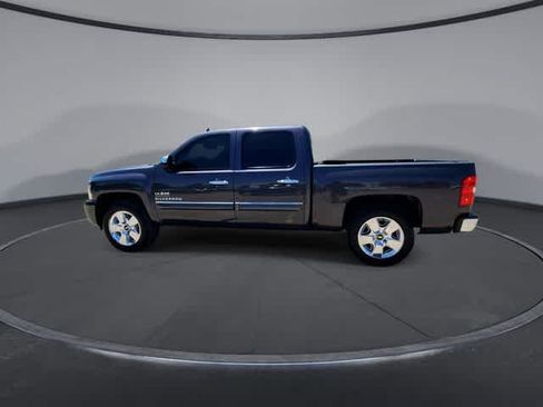 Used 2010 Chevrolet Silverado 1500 LT w/ Texas Edition RWD image 5