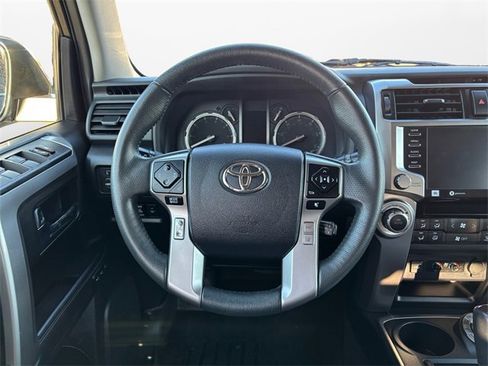 Used 2022 Toyota 4Runner Limited image 12