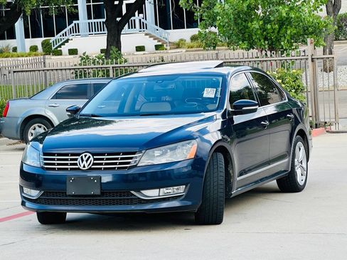 Used 2014 Volkswagen Passat TDI SE FWD image 4