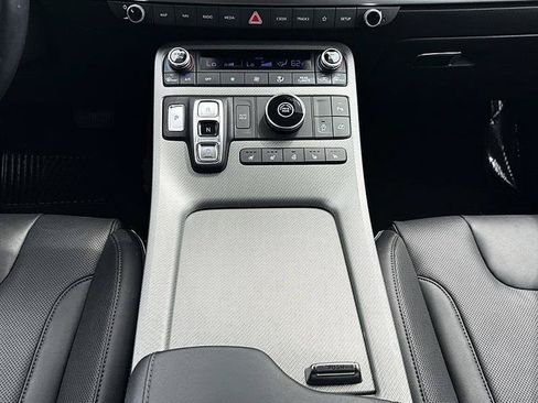 Used 2025 Hyundai Palisade SEL FWD image 42