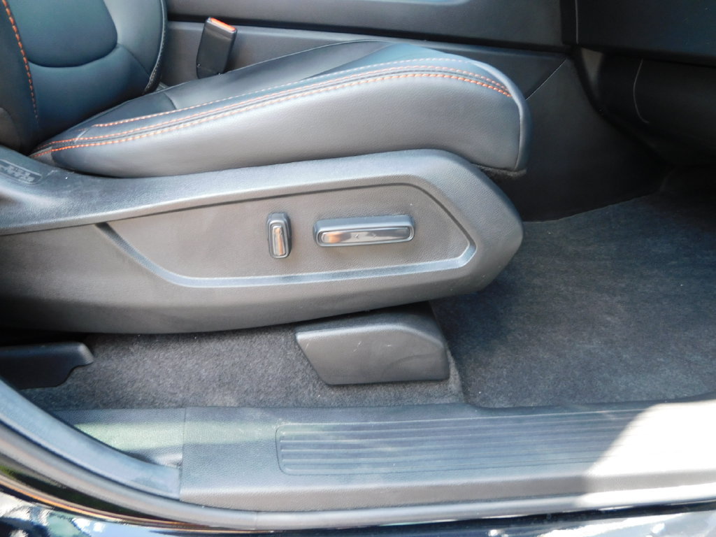 Used 2025 Honda Pilot TrailSport image 19