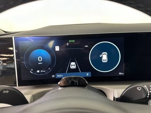 Certified 2025 Hyundai Tucson Limited image 17