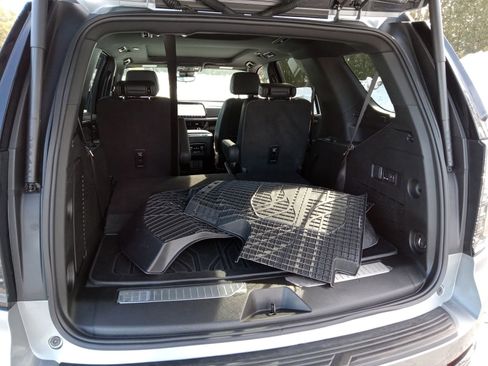 Used 2025 Chevrolet Tahoe Z71 w/ Z71 Off-Road Package image 29