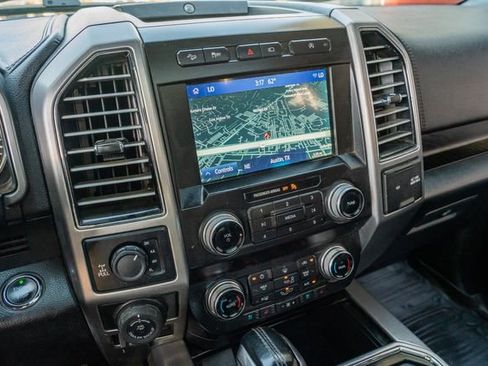 Used 2019 Ford F150 Platinum w/ Equipment Group 701A Luxury image 27