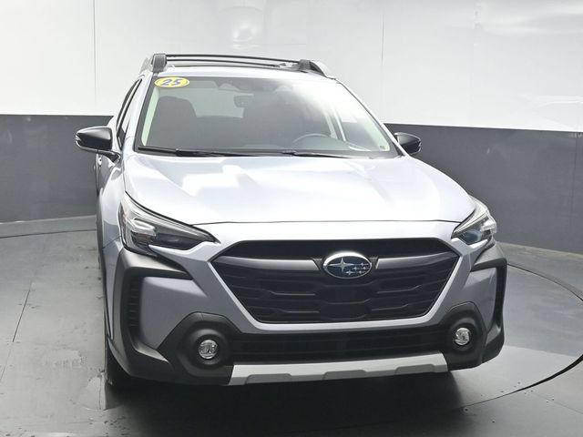 Used 2025 Subaru Outback Limited w/ Popular Package #2 AWD/4WD image 3