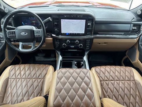Used 2024 Ford F250 Lariat w/ Lariat Ultimate Package AWD/4WD image 10