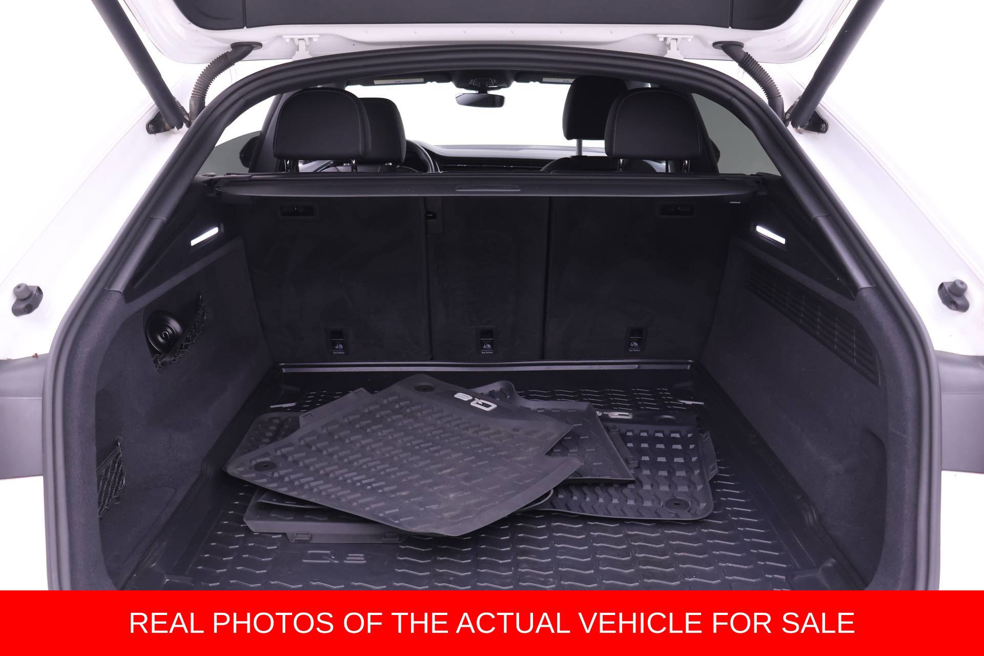 Used 2020 Audi Q8 Prestige AWD/4WD image 13