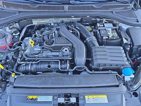 New 2026 Volkswagen Jetta SE image 18