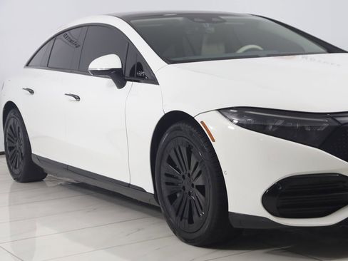 Used 2022 Mercedes-Benz EQS 450+ Sedan image 46