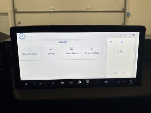 New 2025 Ford Maverick Lariat w/ 4K Tow Package image 29