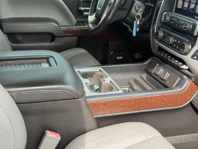 Used 2018 GMC Sierra 1500 SLT AWD/4WD image 16