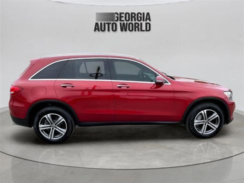 Used 2019 Mercedes-Benz GLC 300 image 6