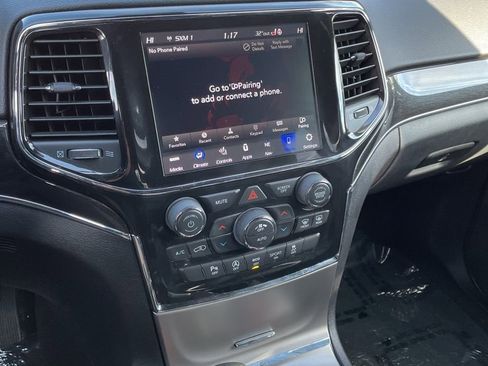 Used 2021 Jeep Grand Cherokee Trailhawk w/ Trailhawk Luxury Group image 11