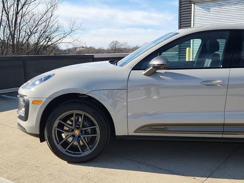 New 2026 Porsche Macan Turbo image 6