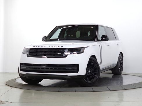 Certified 2025 Land Rover Range Rover Long Wheelbase SE AWD/4WD image 1