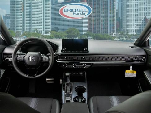 Used 2024 Honda Civic Sport image 12