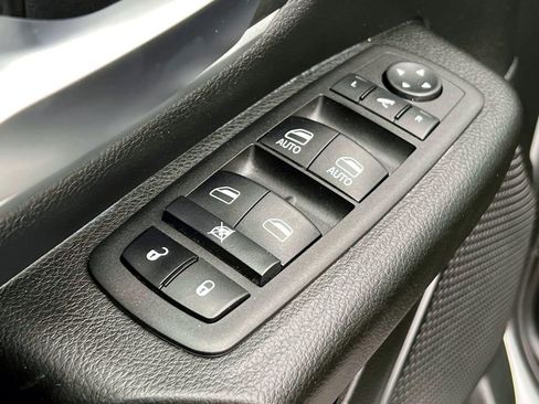 Certified 2023 RAM 1500 Big Horn AWD/4WD image 19