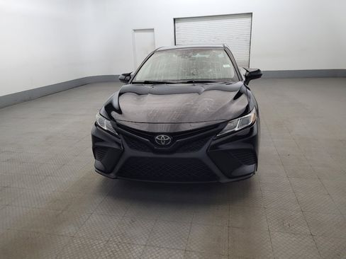 Used 2020 Toyota Camry SE image 15