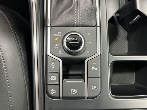 New 2026 Kia Sorento X-Line EX image 22