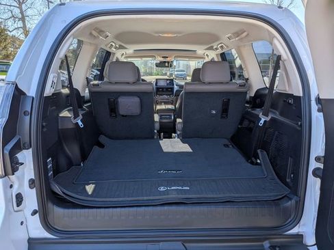 Used 2022 Lexus GX 460 Premium AWD/4WD image 36
