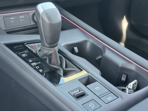 New 2026 Nissan Sentra SR w/ Floor Mat Package FWD image 10