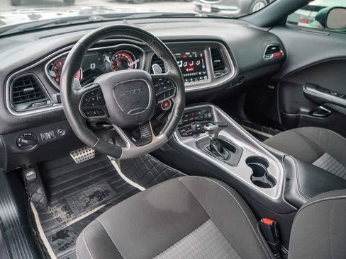 Used 2020 Dodge Challenger SRT Hellcat RWD image 11