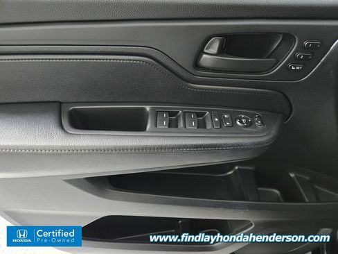 Certified 2023 Honda Odyssey Sport image 18