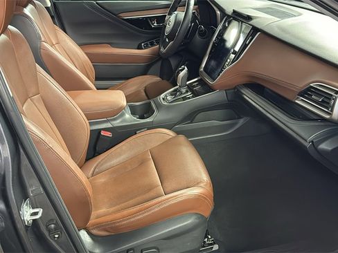 Used 2022 Subaru Outback Touring XT image 10