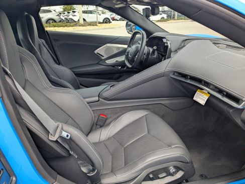 Used 2023 Chevrolet Corvette Stingray Preferred Cpe w/ 2LT image 18