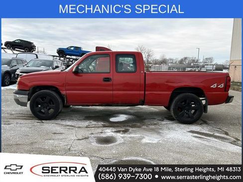 Used 2004 Chevrolet Silverado 1500 W/T w/ Light Duty Power Package image 2
