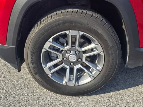 Used 2025 GMC Terrain Elevation image 9