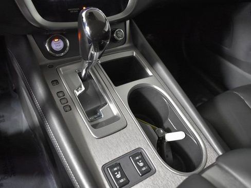 Certified 2024 Nissan Murano SV image 24