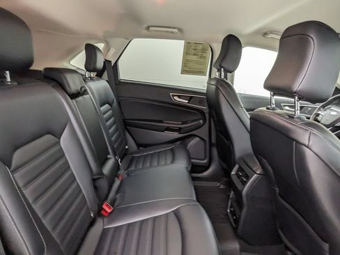 Certified 2024 Ford Edge SEL w/ Convenience Package AWD/4WD image 32