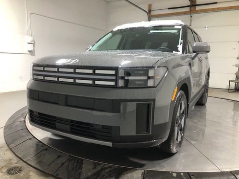 New 2026 Hyundai Santa Fe SE image 3