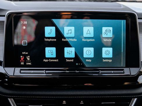 New 2026 Volkswagen Atlas Cross Sport SE image 28