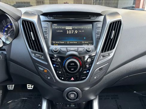 Used 2015 Hyundai Veloster Turbo w/ Option Group 04 image 30
